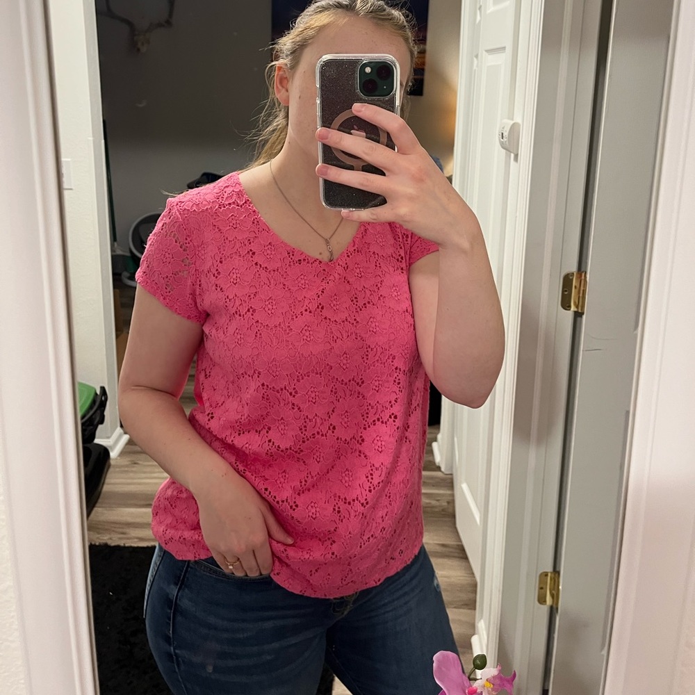 Pink Lacy Ellen Tracy top with v neckline and floral lace print (large)